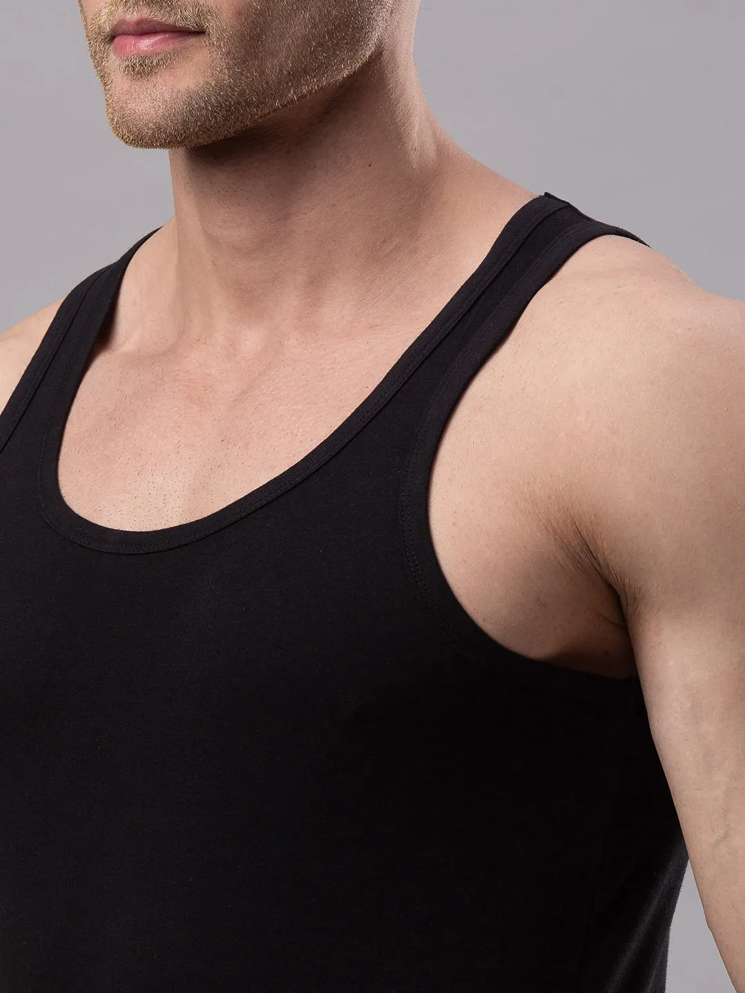 Black 100% Cotton Vest (Round Neck)- Underjeans By Spykar