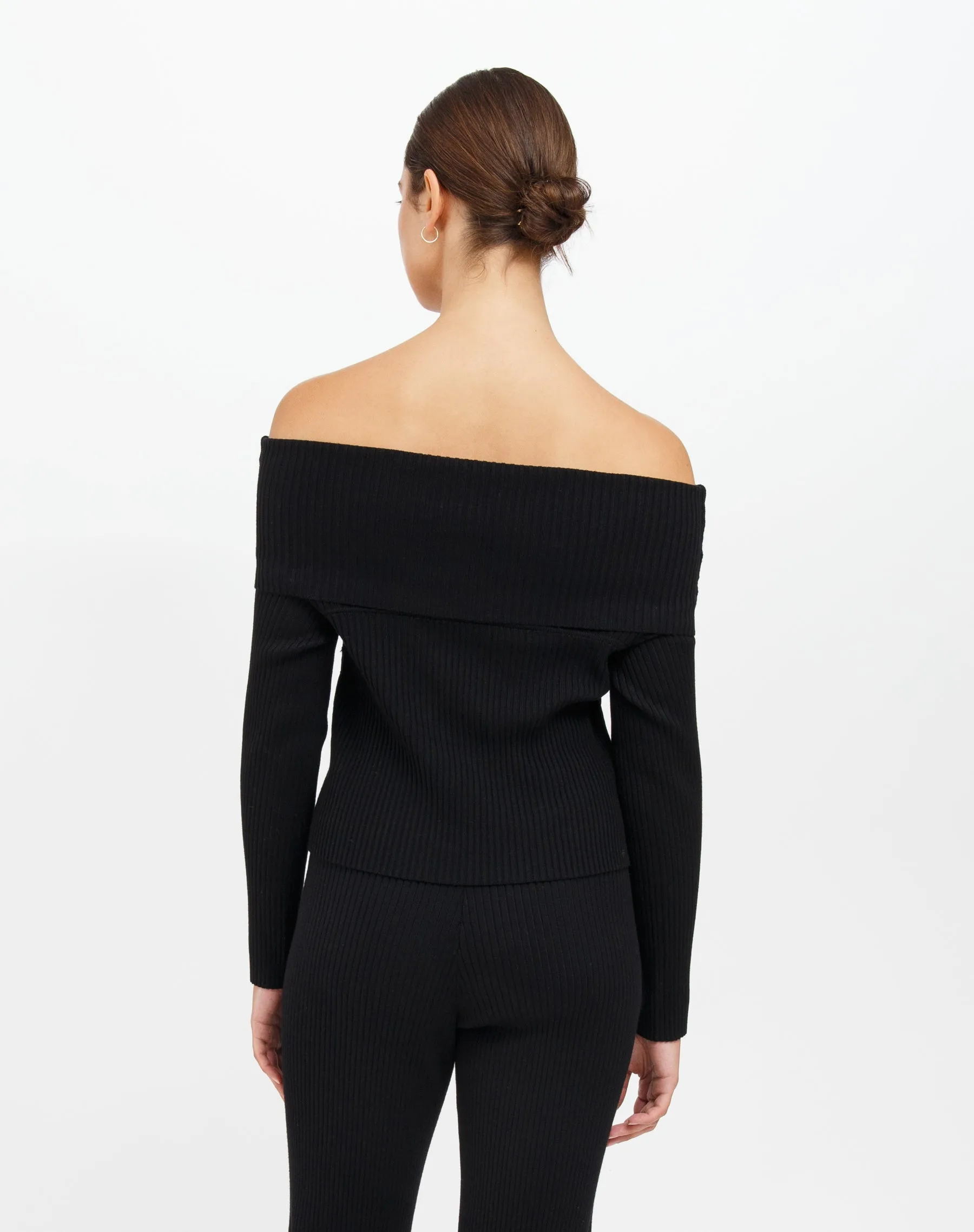 Elle Rib Knit Off the Shoulder Sweater | Black