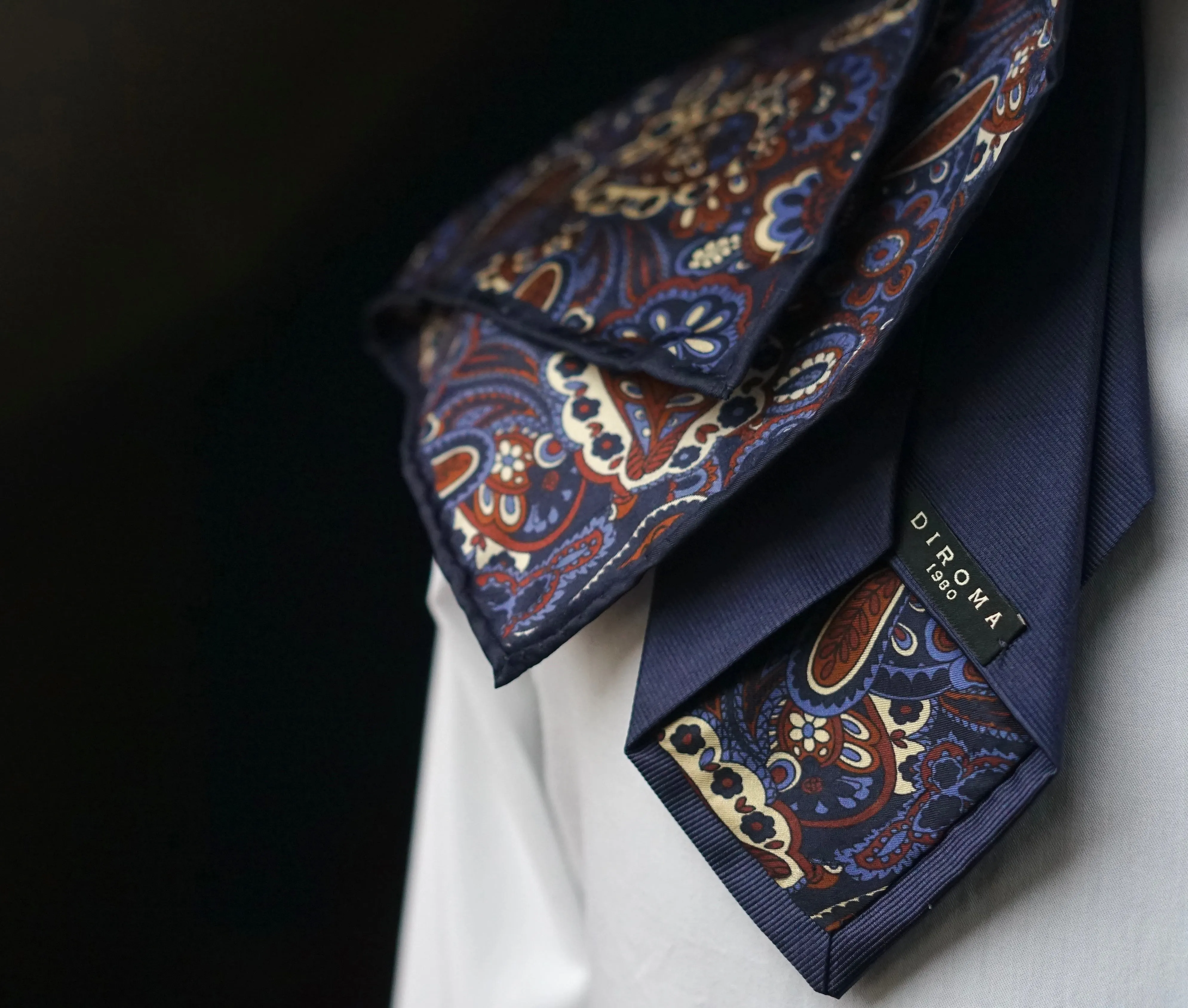 Unito Navy (Contrasting Blade) Silk Necktie