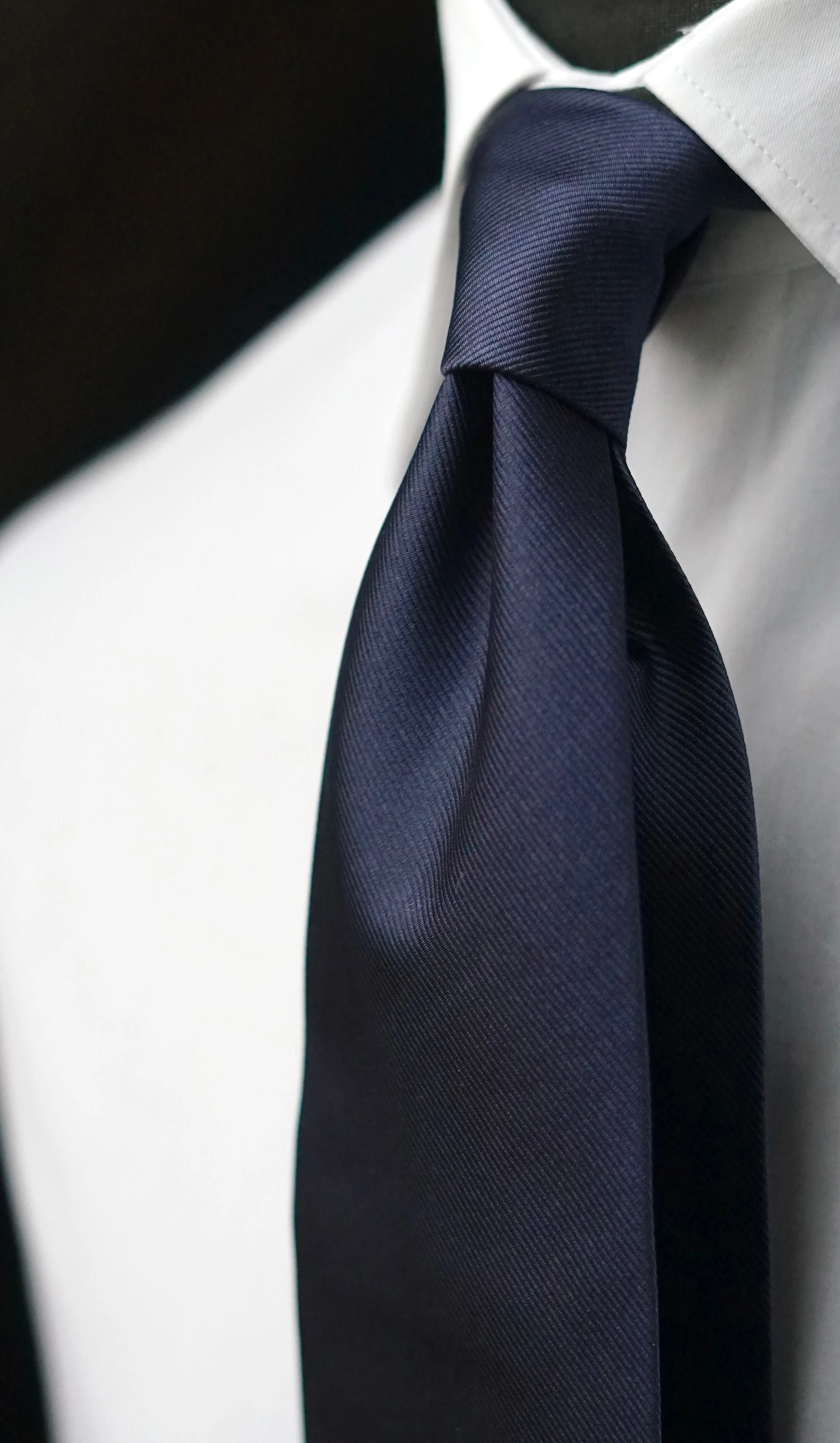 Unito Navy (Contrasting Blade) Silk Necktie